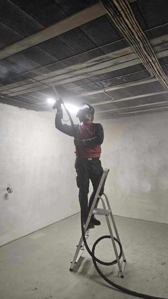 Usuwanie sadzy po pożarze